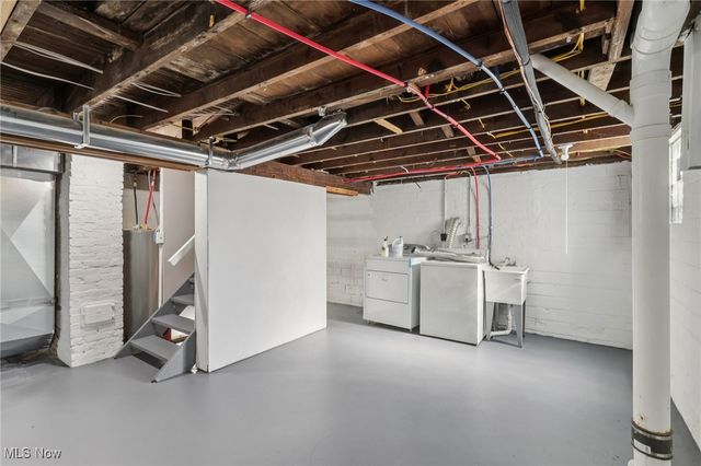 3597 W 126th Street, Cleveland, OH 44111