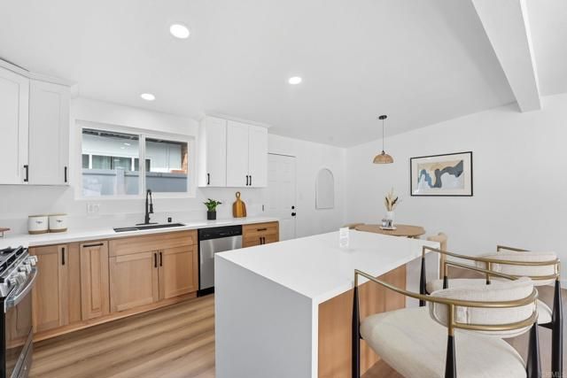 730 W Chase Avenue, El Cajon, CA 92020