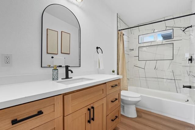 730 W Chase Avenue, El Cajon, CA 92020