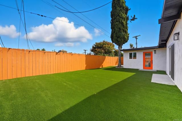 730 W Chase Avenue, El Cajon, CA 92020