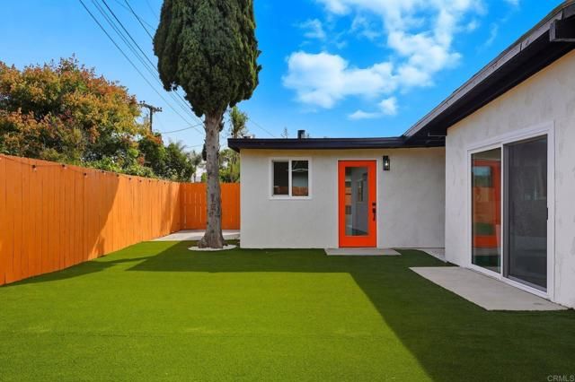 730 W Chase Avenue, El Cajon, CA 92020