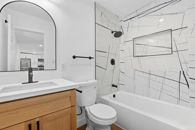 730 W Chase Avenue, El Cajon, CA 92020