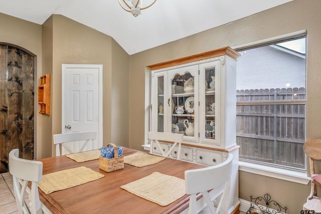 1902 Golden Bay, Whitehouse, TX 75791