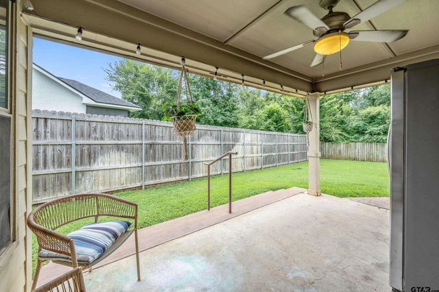 1902 Golden Bay, Whitehouse, TX 75791
