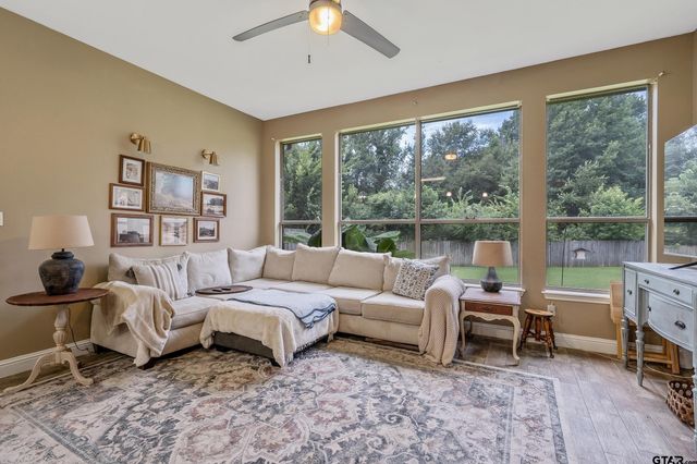 1902 Golden Bay, Whitehouse, TX 75791