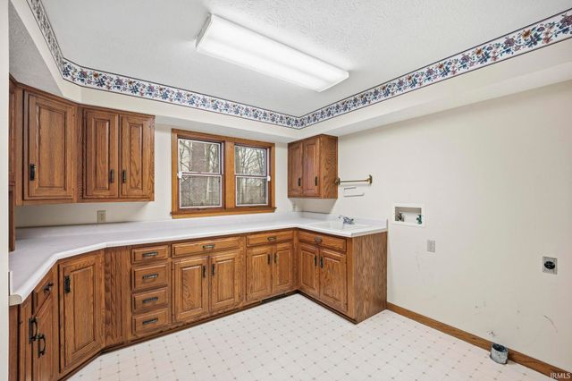 1314 Castle Drive, Lafayette, IN 47905