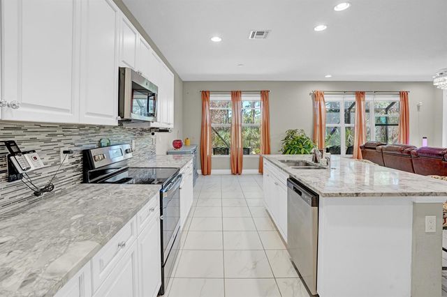 1212 NW Leonardo Circle, Port St. Lucie, FL 34986