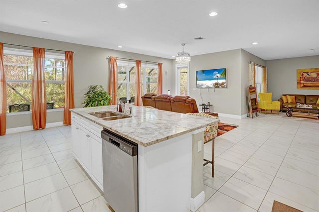 1212 NW Leonardo Circle, Port St. Lucie, FL 34986