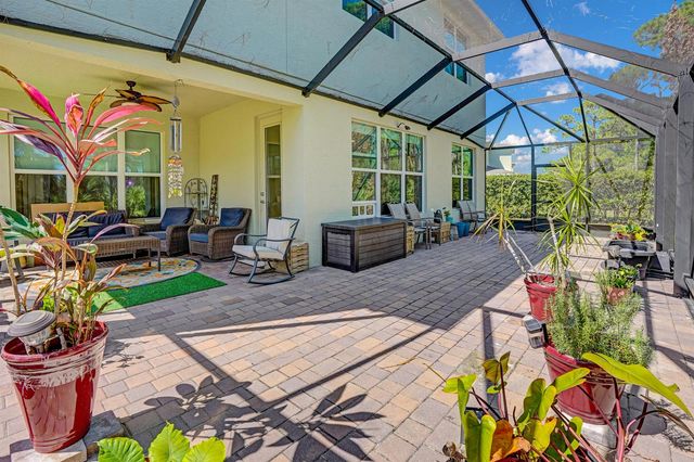 1212 NW Leonardo Circle, Port St. Lucie, FL 34986
