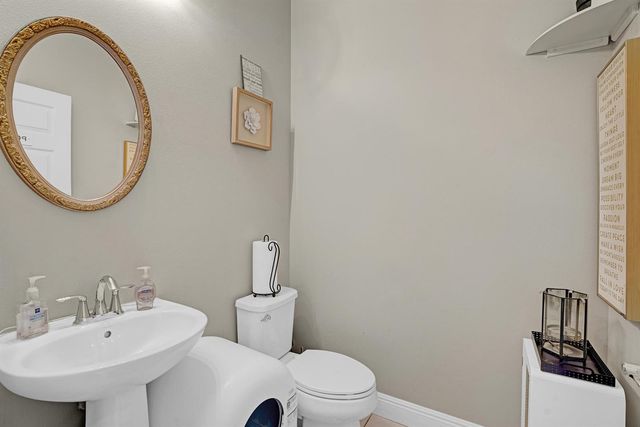 1212 NW Leonardo Circle, Port St. Lucie, FL 34986