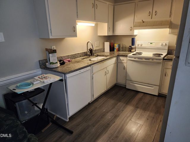 4331 Lake Ridge Drive Un 10-d, Raleigh, NC 27604
