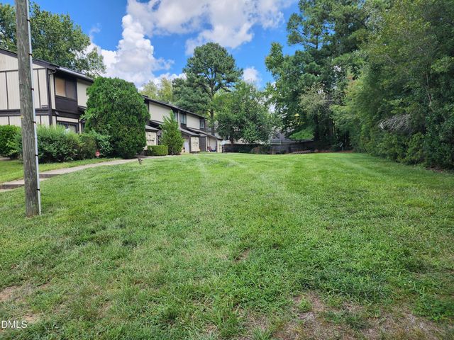 4331 Lake Ridge Drive Un 10-d, Raleigh, NC 27604