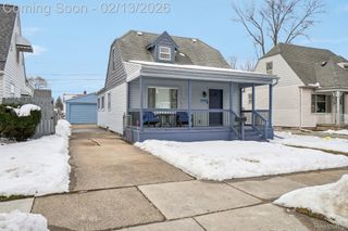 23139 Reynolds Avenue, Hazel Park, MI 48030