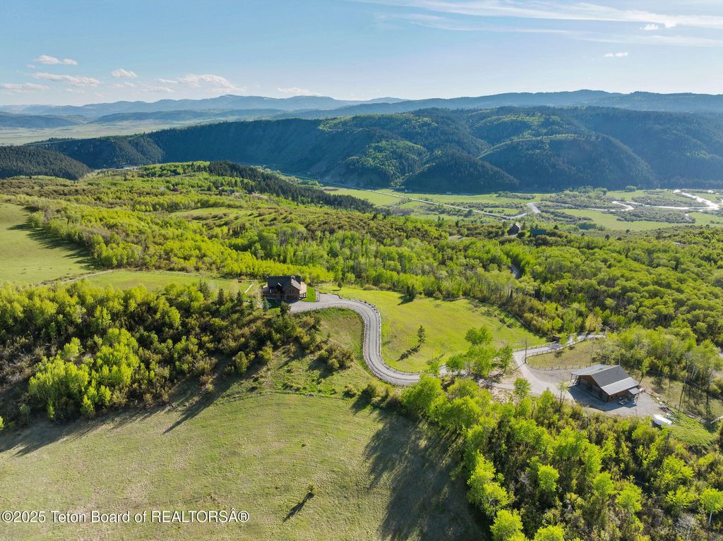 785 STRAWBERRY HILLS DR, Bedford, WY 83112 photo 2