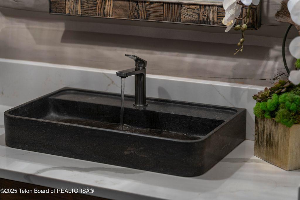 785 STRAWBERRY HILLS DR, Bedford, WY 83112 photo 39