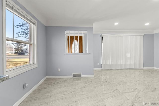 9319 Merriman Road, Livonia, MI 48150