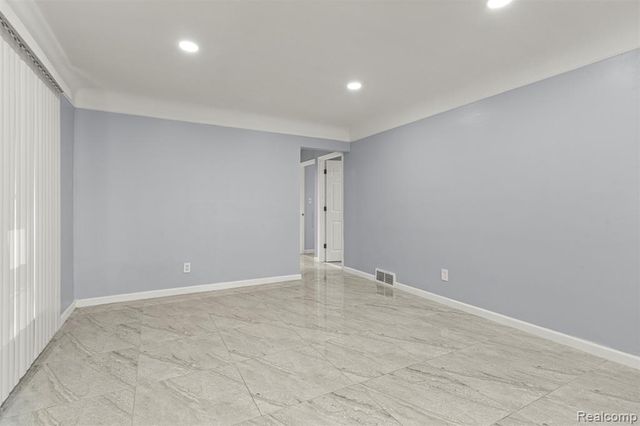 9319 Merriman Road, Livonia, MI 48150
