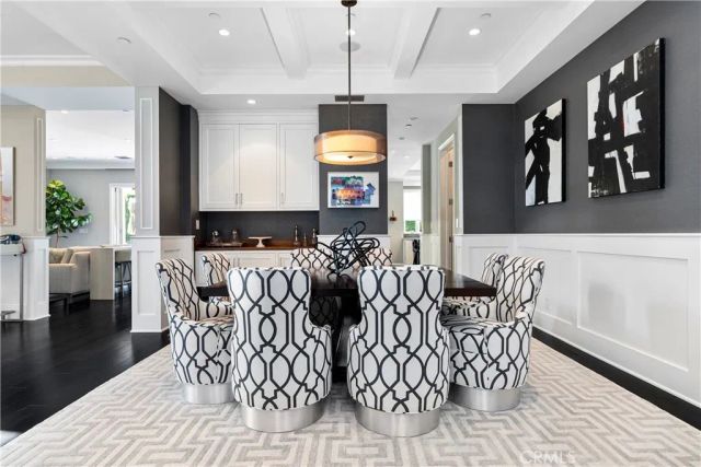 4151 Greenbush Avenue, Sherman Oaks, CA 91423