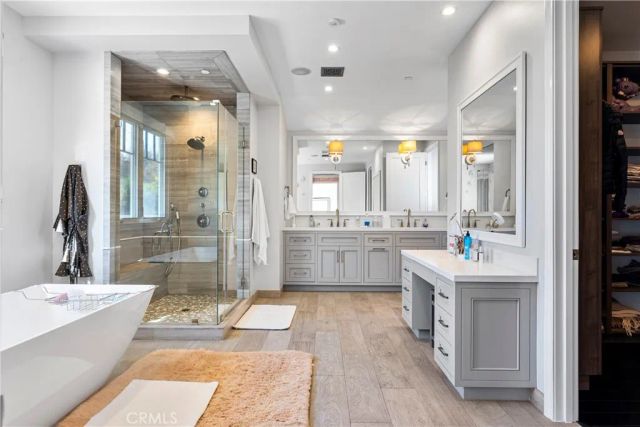 4151 Greenbush Avenue, Sherman Oaks, CA 91423