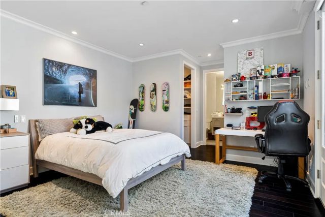 4151 Greenbush Avenue, Sherman Oaks, CA 91423