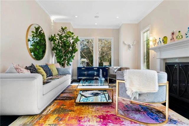 4151 Greenbush Avenue, Sherman Oaks, CA 91423