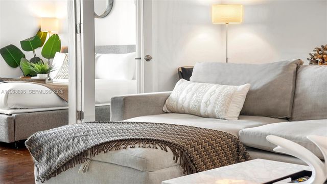 2301 Collins Ave 1632, Miami Beach, FL 33139