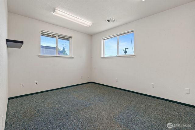 1068 S Market Boulevard, Chehalis, WA 98532