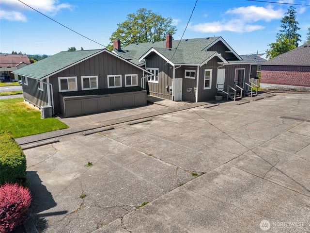 1068 S Market Boulevard, Chehalis, WA 98532
