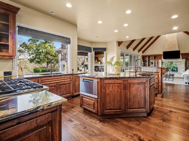 4185 Greenview Dr, El Dorado Hills, CA 95762