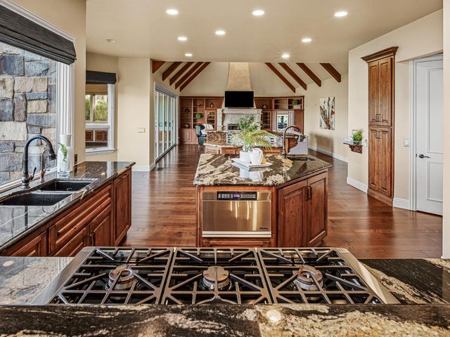 4185 Greenview Dr, El Dorado Hills, CA 95762