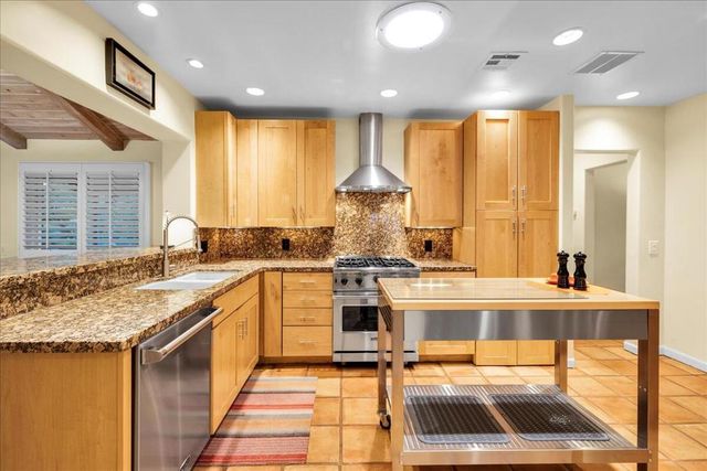 1508 E El Alameda, Palm Springs, CA 92262