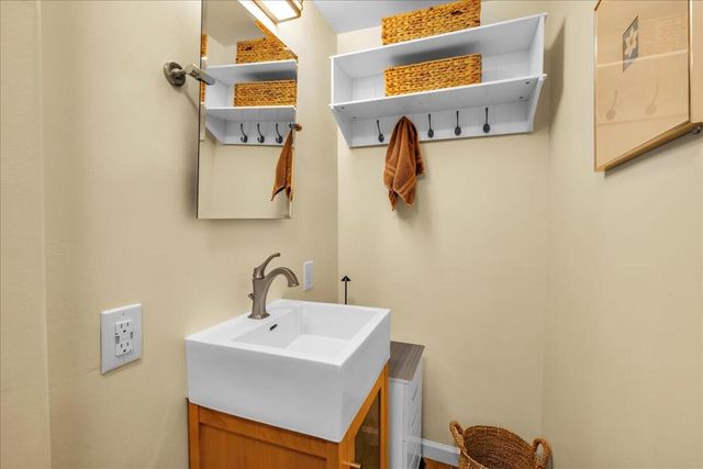 1508 E El Alameda, Palm Springs, CA 92262