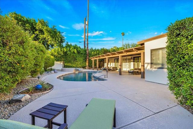 1508 E El Alameda, Palm Springs, CA 92262