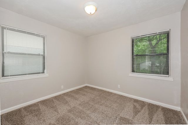 1504 Valley View Street, Mesquite, TX 75149