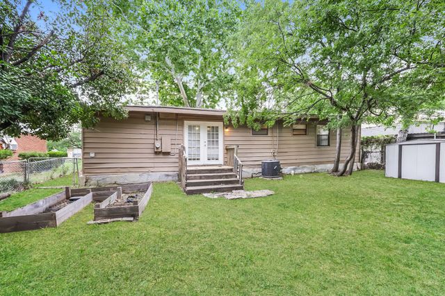 1504 Valley View Street, Mesquite, TX 75149
