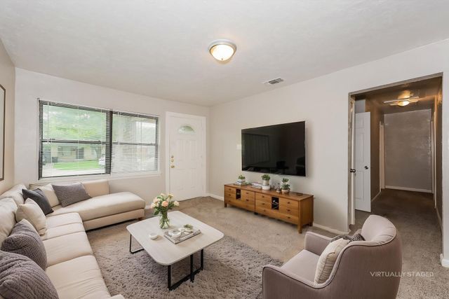 1504 Valley View Street, Mesquite, TX 75149