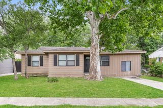 1504 Valley View Street, Mesquite, TX 75149