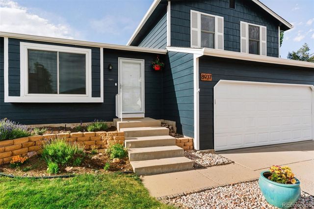 8937 W Toller Avenue, Littleton, CO 80128