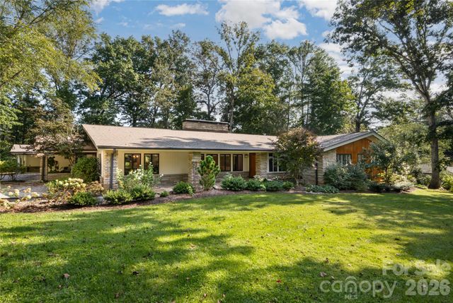 6 Deerfield Road, Asheville, NC 28803