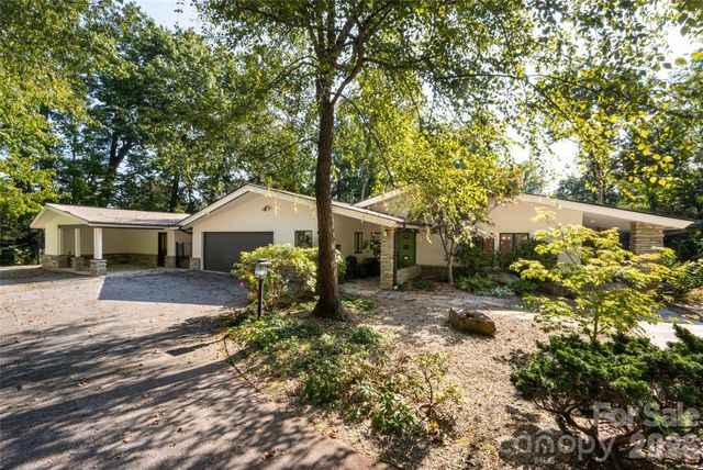 6 Deerfield Road, Asheville, NC 28803
