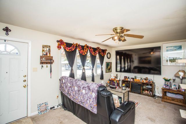 301 14th Street, Levelland, TX 79336