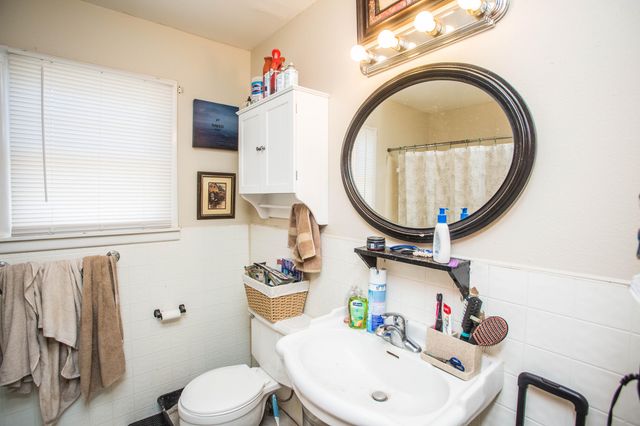 301 14th Street, Levelland, TX 79336