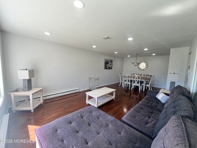 1023B Shetland Drive B, Lakewood, NJ 08701