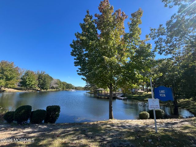 1023B Shetland Drive B, Lakewood, NJ 08701