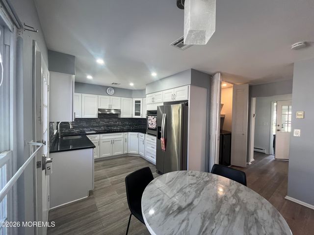 1023B Shetland Drive B, Lakewood, NJ 08701