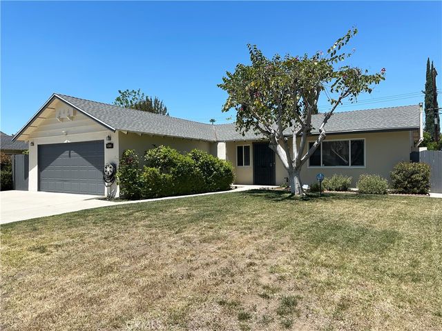 24113 Hartland, West Hills, CA 91307