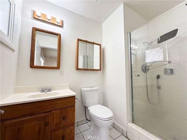 24113 Hartland, West Hills, CA 91307