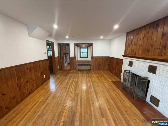 323 Bridge Plaza, Fort Lee, NJ 07024