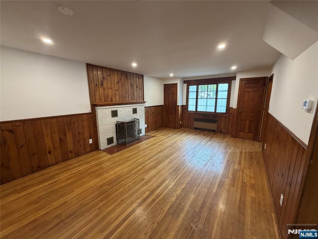 323 Bridge Plaza, Fort Lee, NJ 07024
