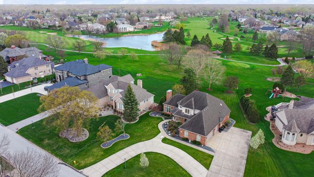 1149 Royal Dublin Lane, Dyer, IN 46311